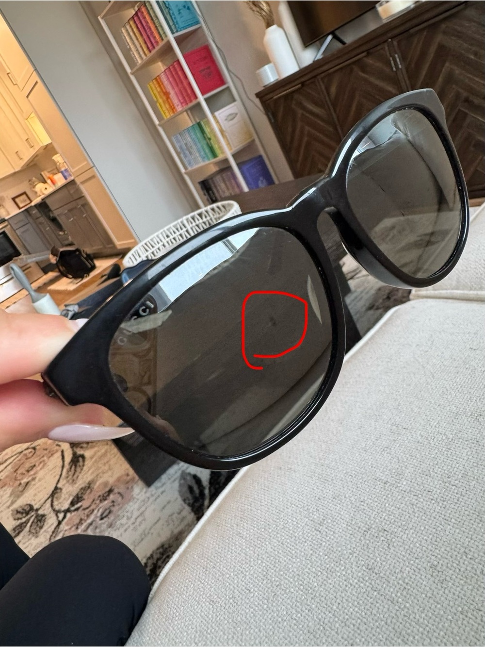 Gucci Black Sunglasses with Star detail on side - with Light Blue Case Interior - Picture 9 of 9